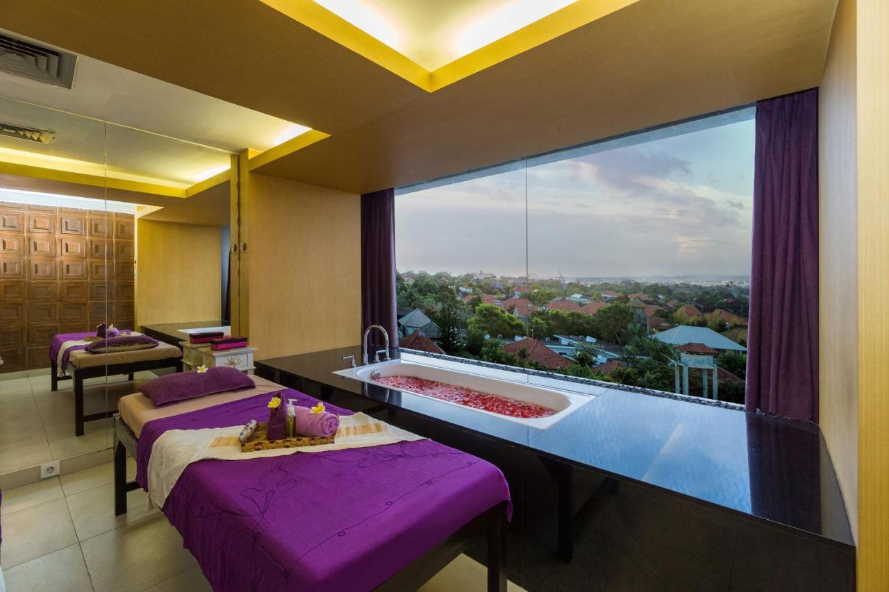 Hotel Quest Kuta By Aston 3*