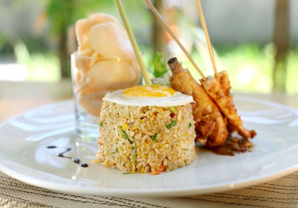 Quest Kuta By Aston 3*